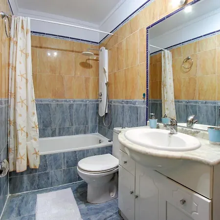 Exclusive 1 Bedroom With A Pool, 11f Holiday home Arona (Tenerife)