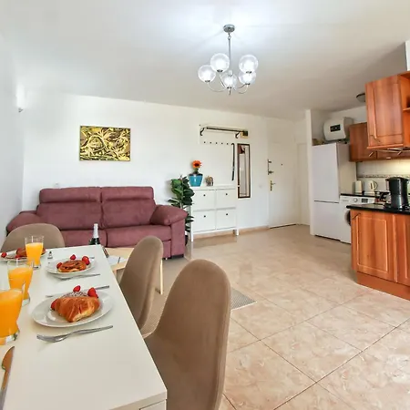 Exclusive 1 Bedroom With A Pool, 11f Feriehus *
